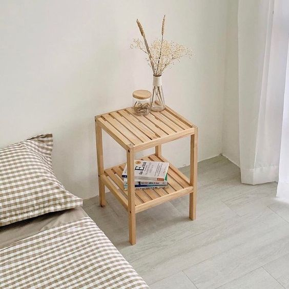 Pallet Bed Side Table