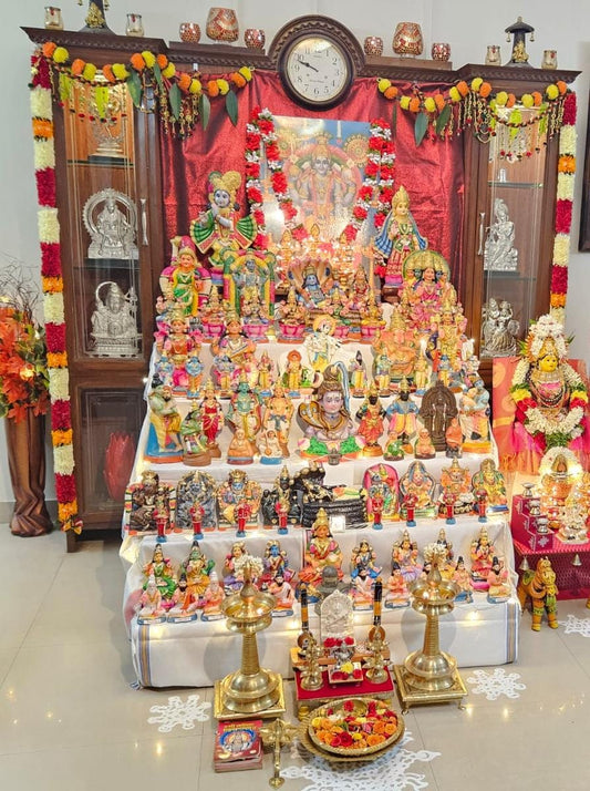Timberz 5 Steps Wooden Navaratri Kolu Padi | Golu Stand for Bommala Koluvu